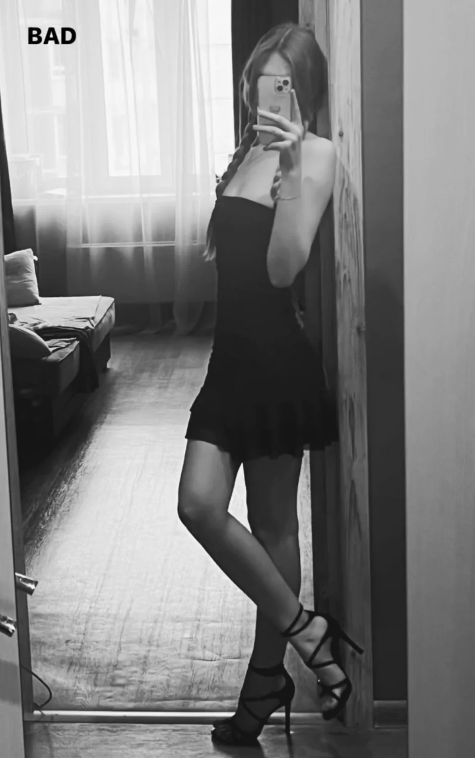 Tight skinny blonde slut. High heel feet image 5