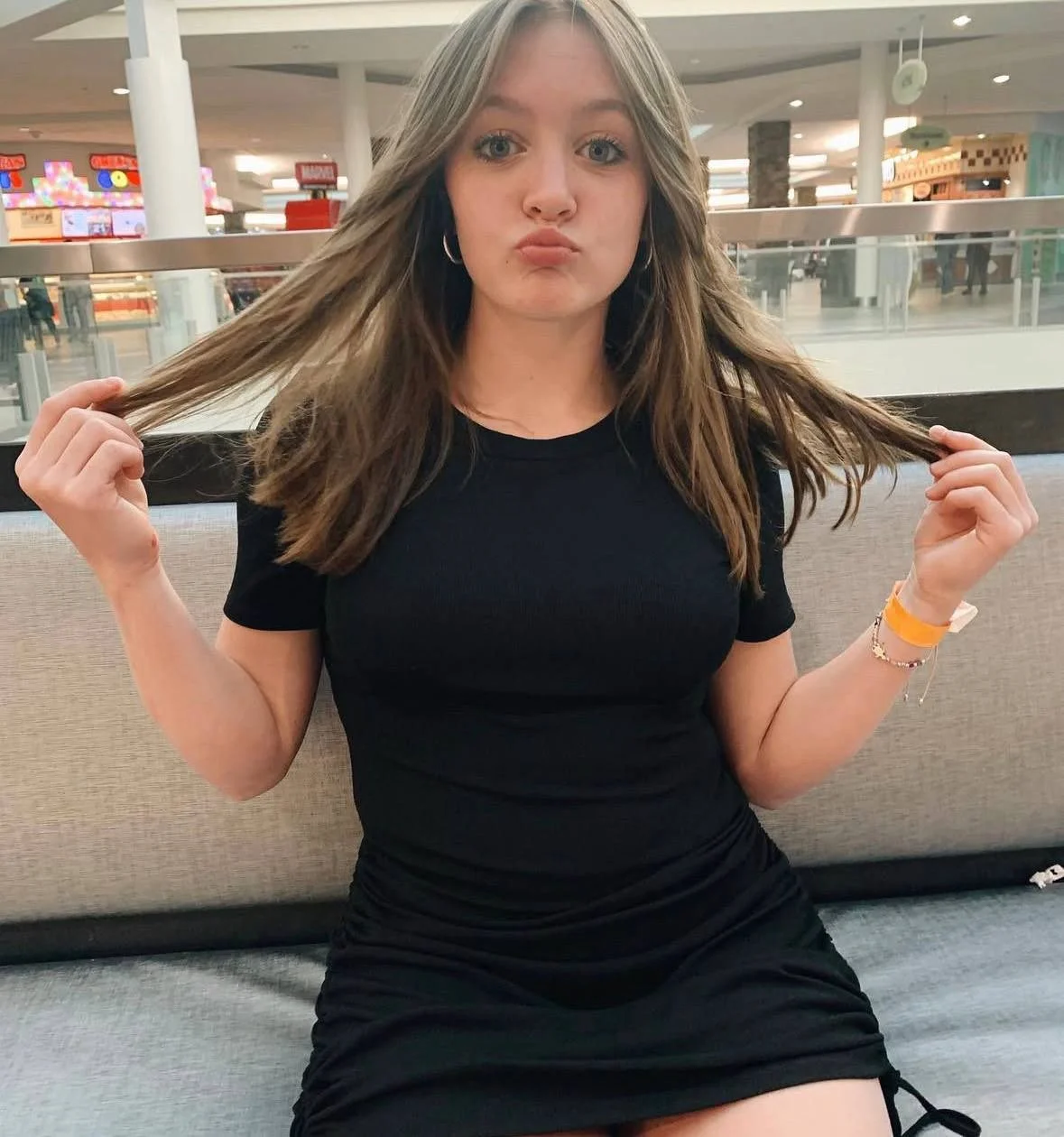 Snapchat College Elisa Submitted image 4