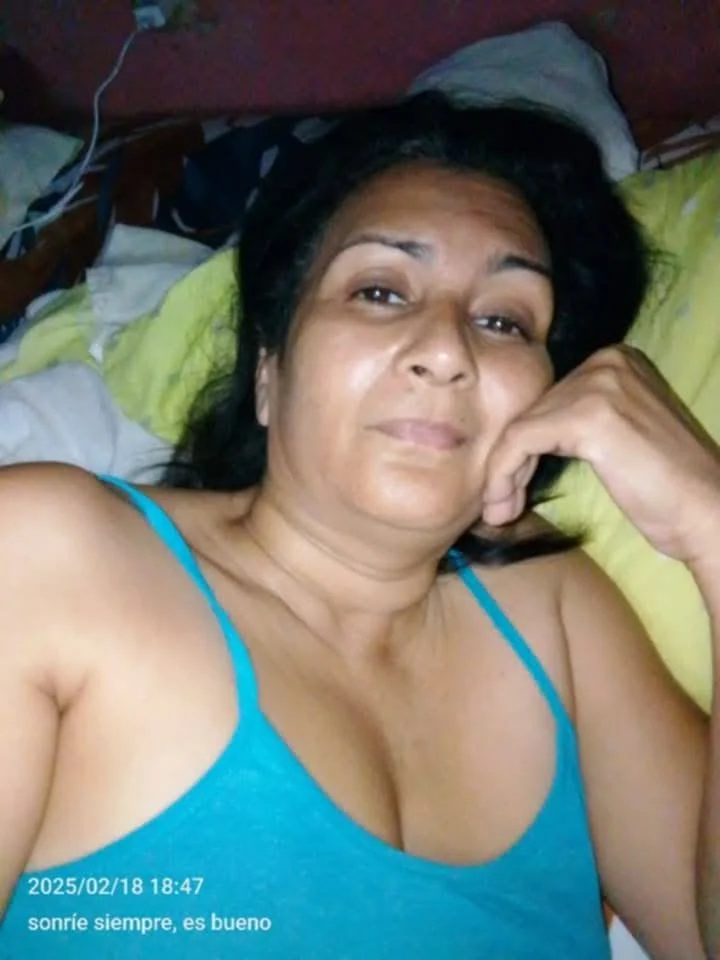 Divina maestra madura venezolana image 4