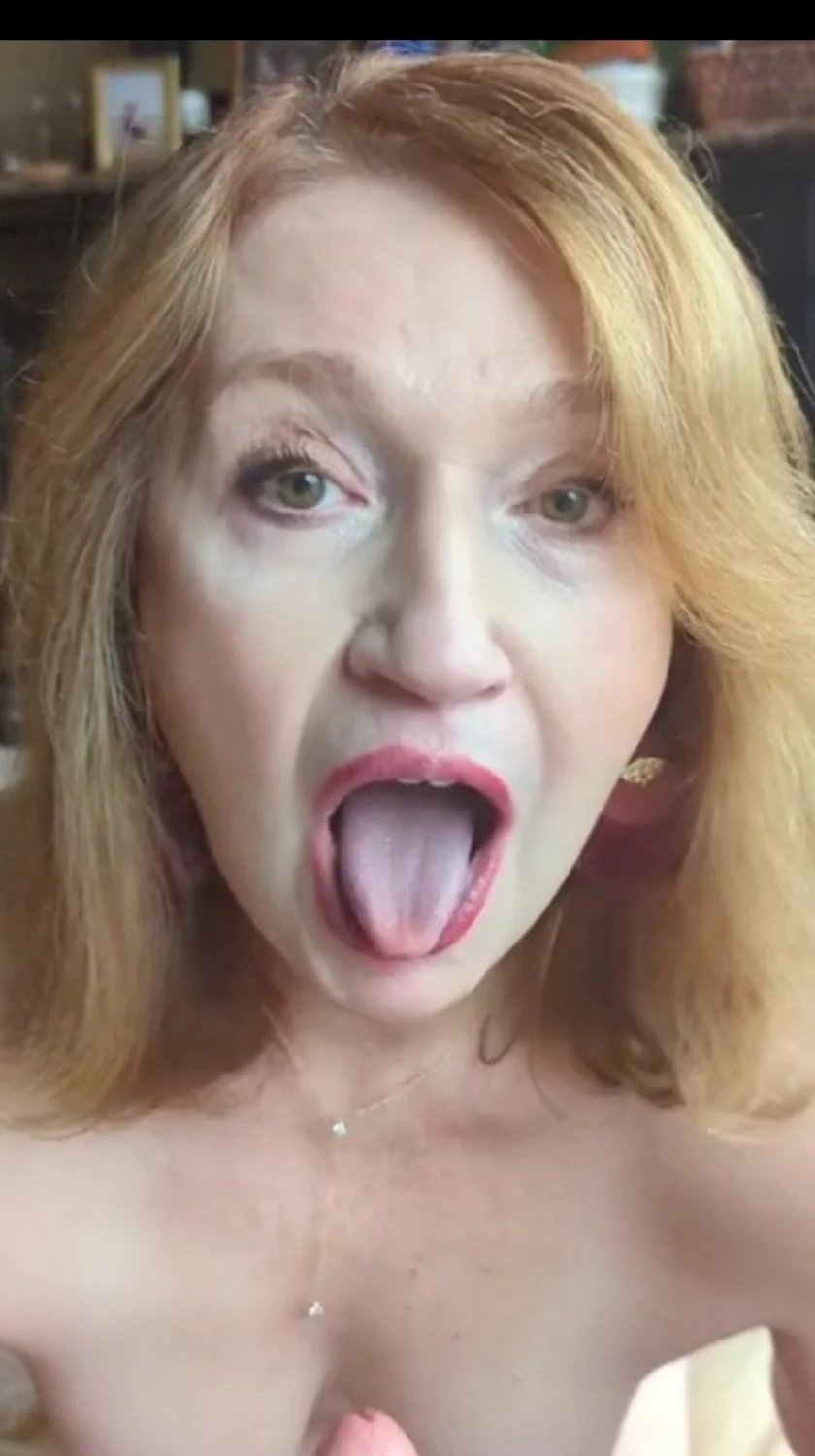 Granny Spry swallows a younger mans nut💦🥜 image 4