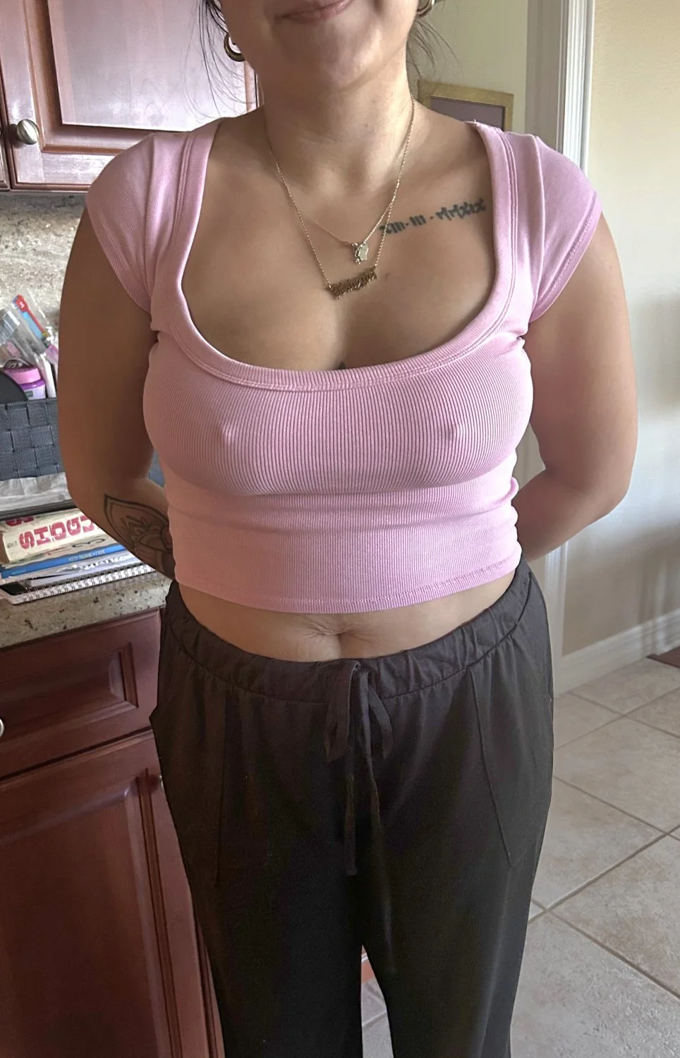 Amateur Wives Pokies On Show! image 11
