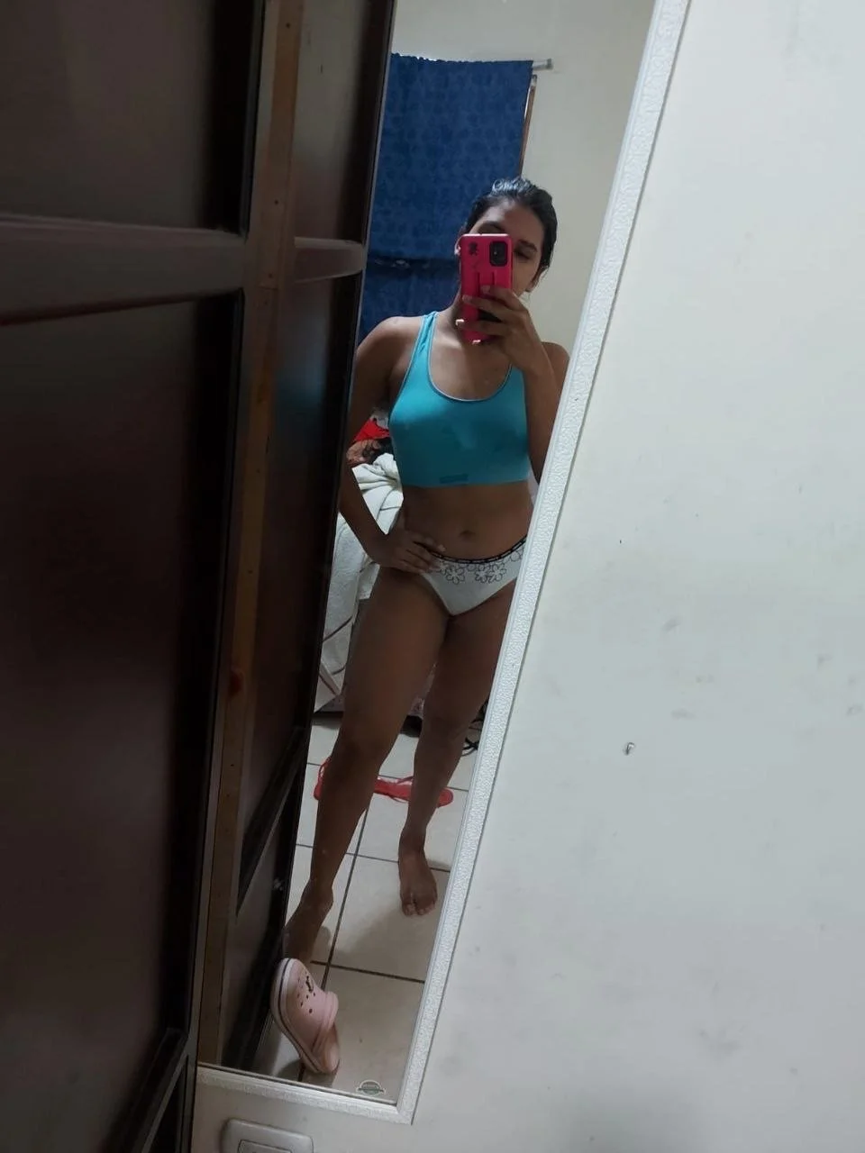Betsy la tetona quemada image 3