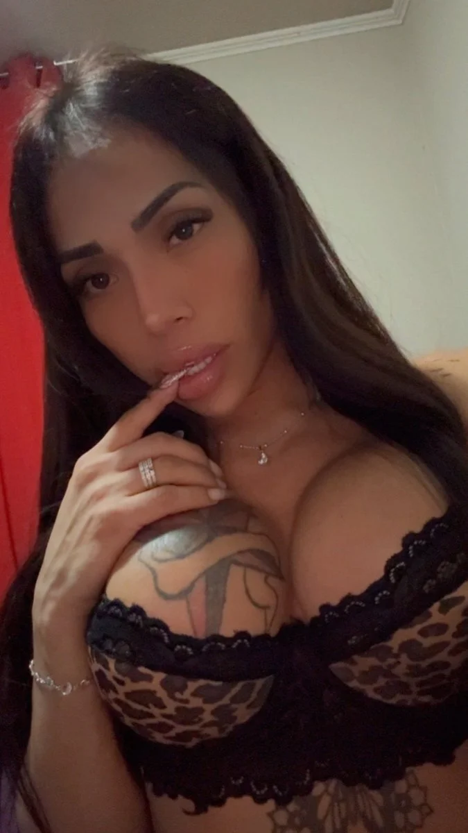 Enriquez Melanie Trans Chilena image 14