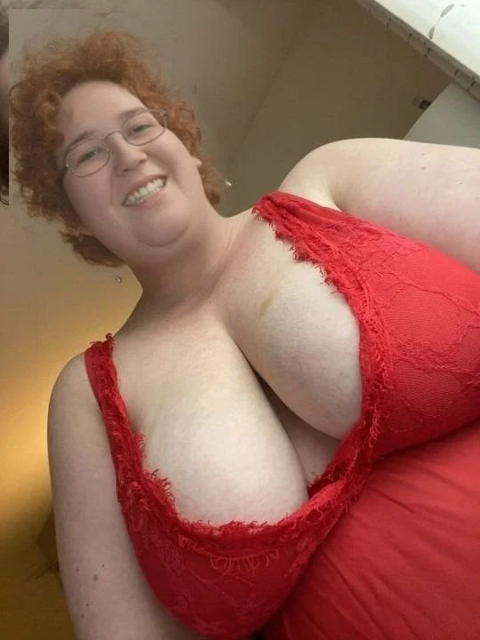 British bbw from Wiltshire image 5