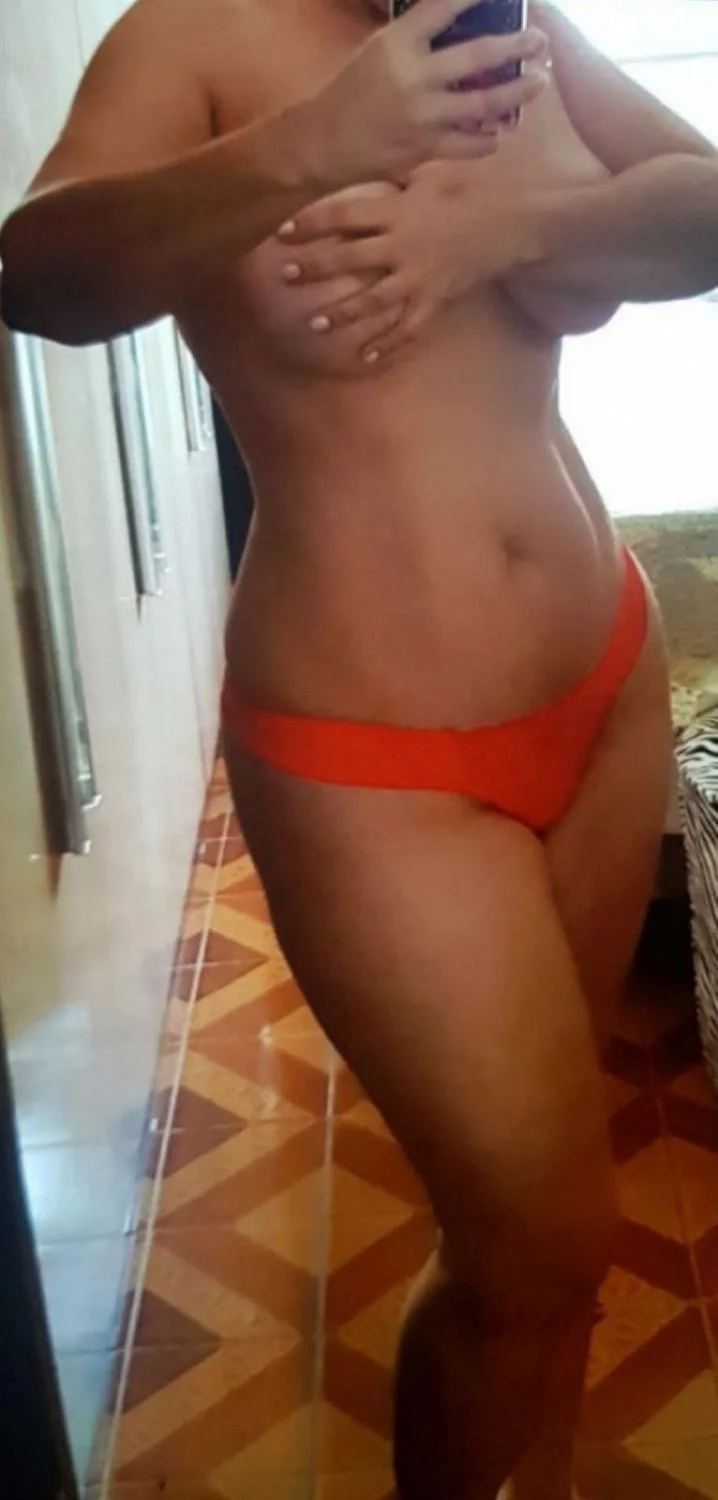 Mommy Whore Amelia image 2