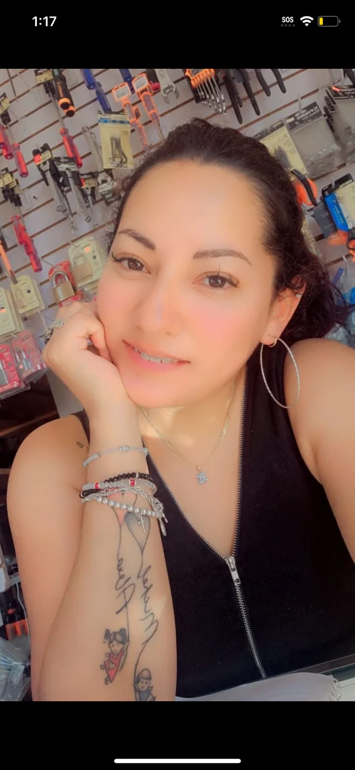 Would love to cum on those glasses image 15