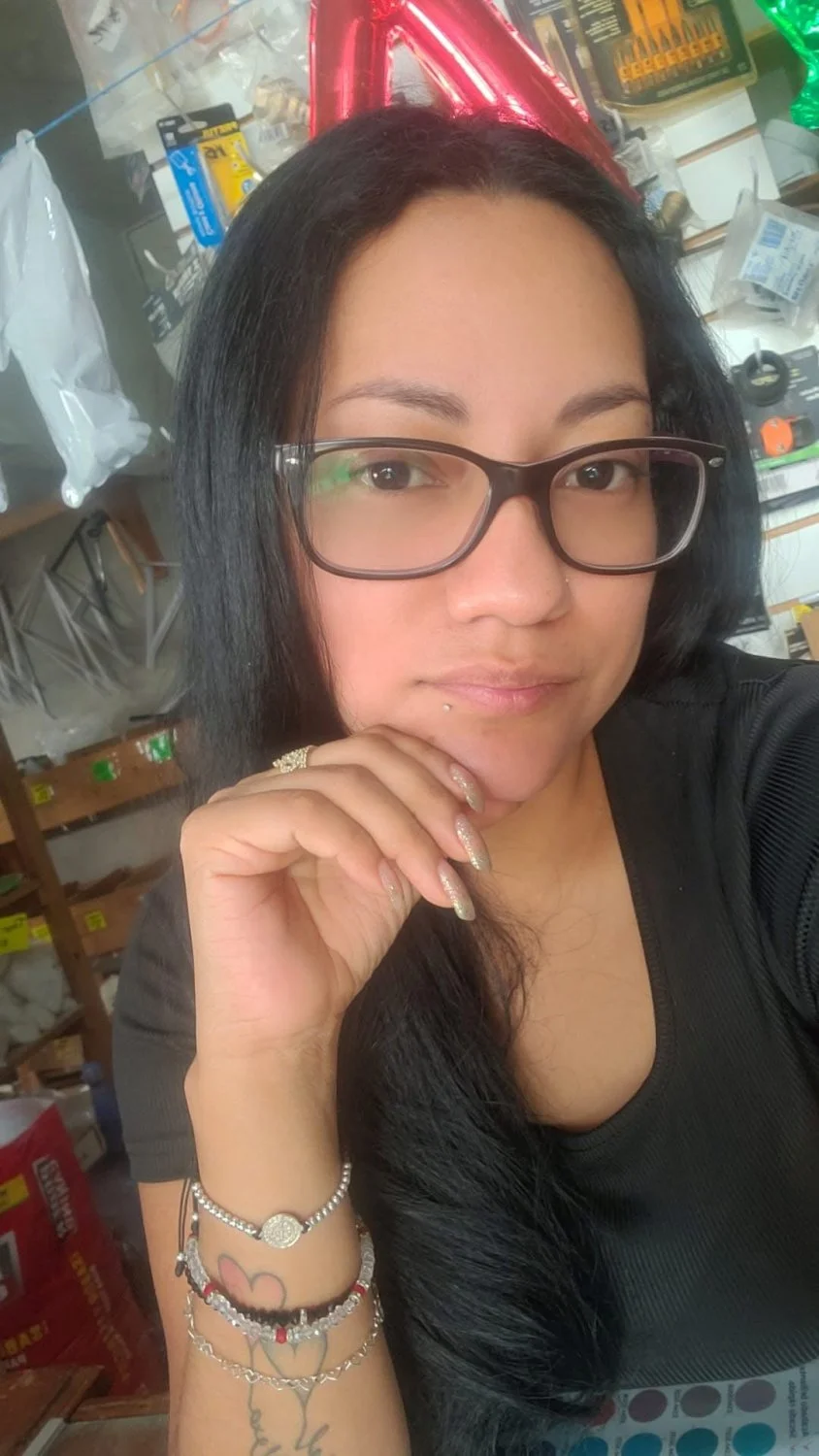 Would love to cum on those glasses image 2