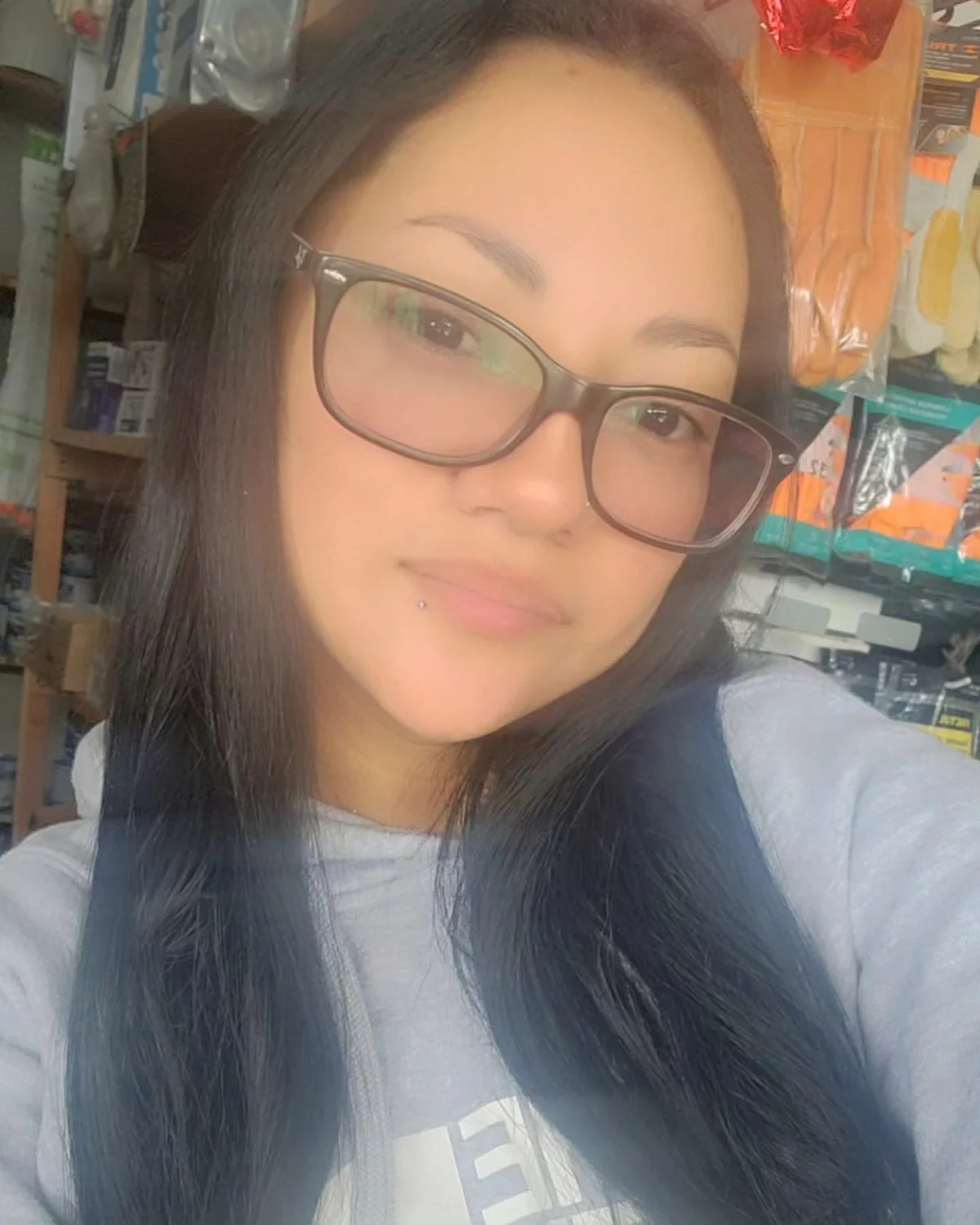 Would love to cum on those glasses image 4