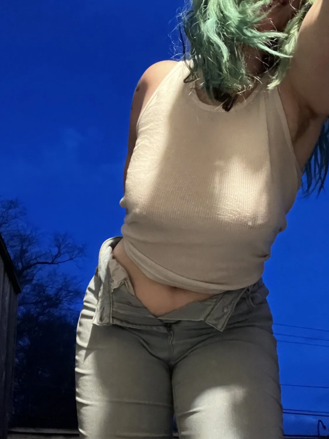 Chubby Portland whore exposed image 8