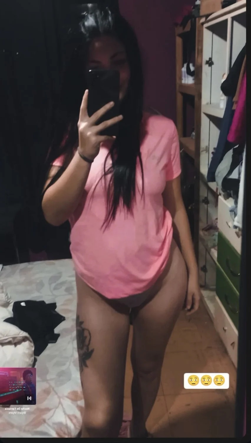 Nicoleña mendez agustina image 8