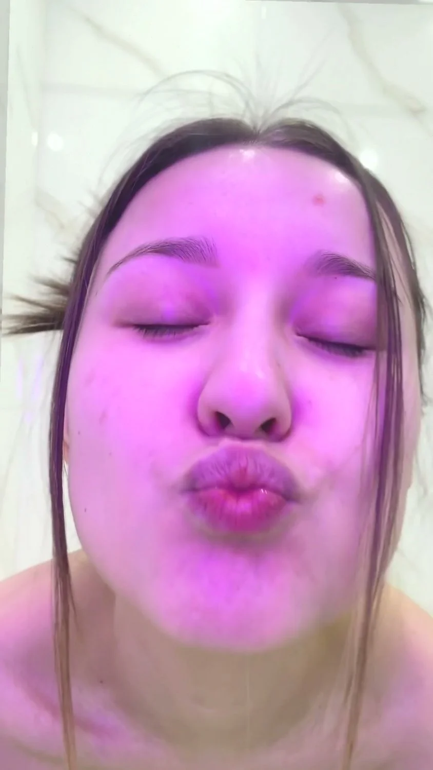 🔞 Sexy busty horny grinding naked wet pussy 🍑💦 OF now main image