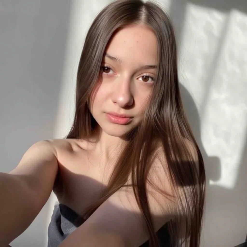 Exposing Webslut Bianca image 20