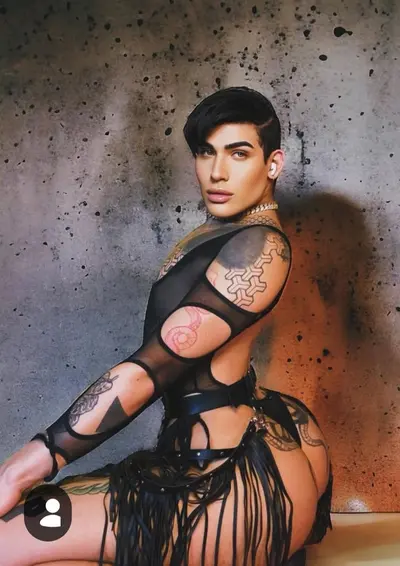 BADDI FEMBOY CULO GRANDE cover image