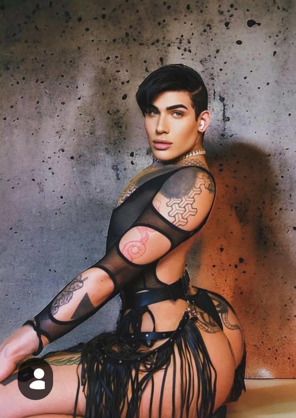 BADDI FEMBOY CULO GRANDE main image