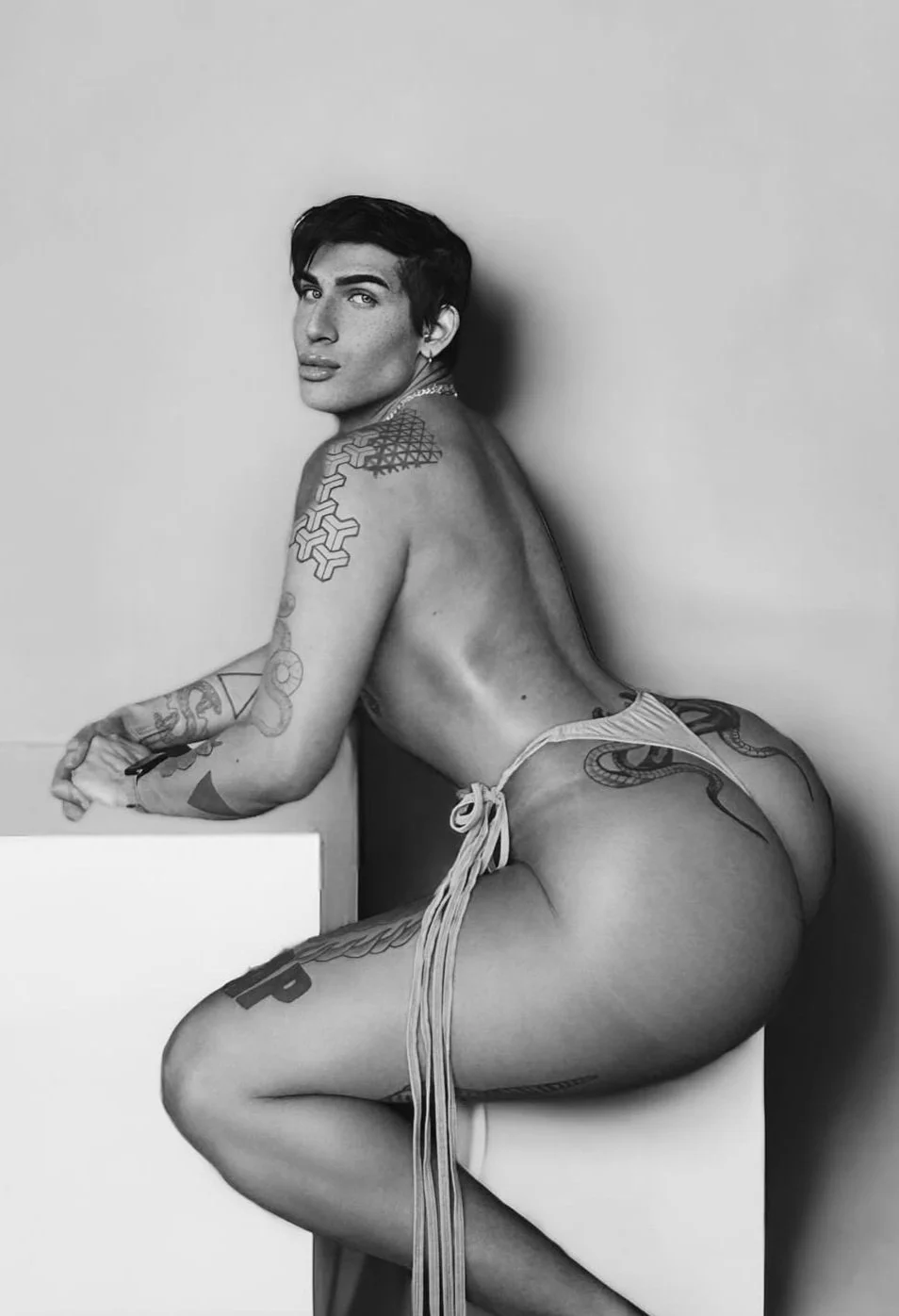 BADDI FEMBOY CULO GRANDE image 41