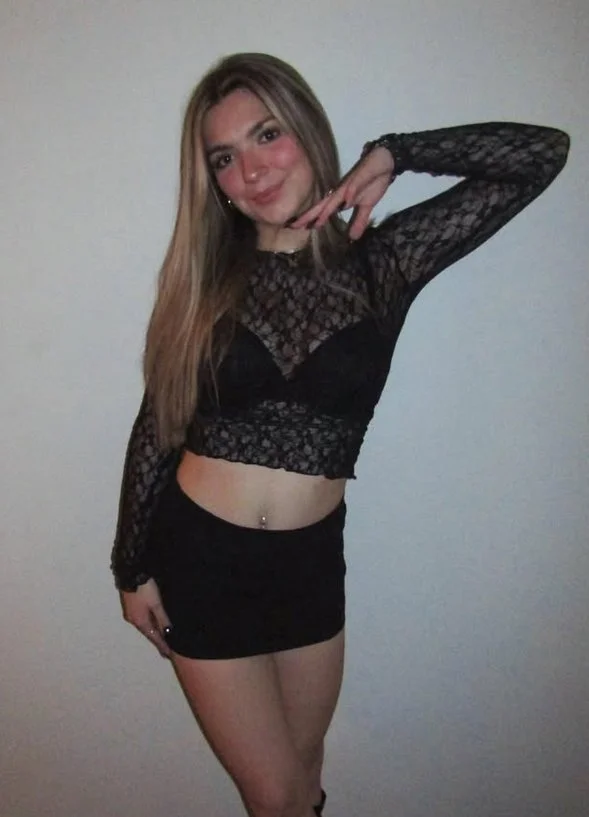 Natalie the hot sexy slut image 7