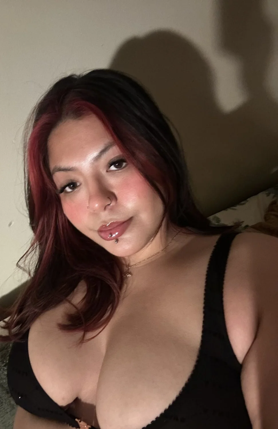 Chubby latina image 6