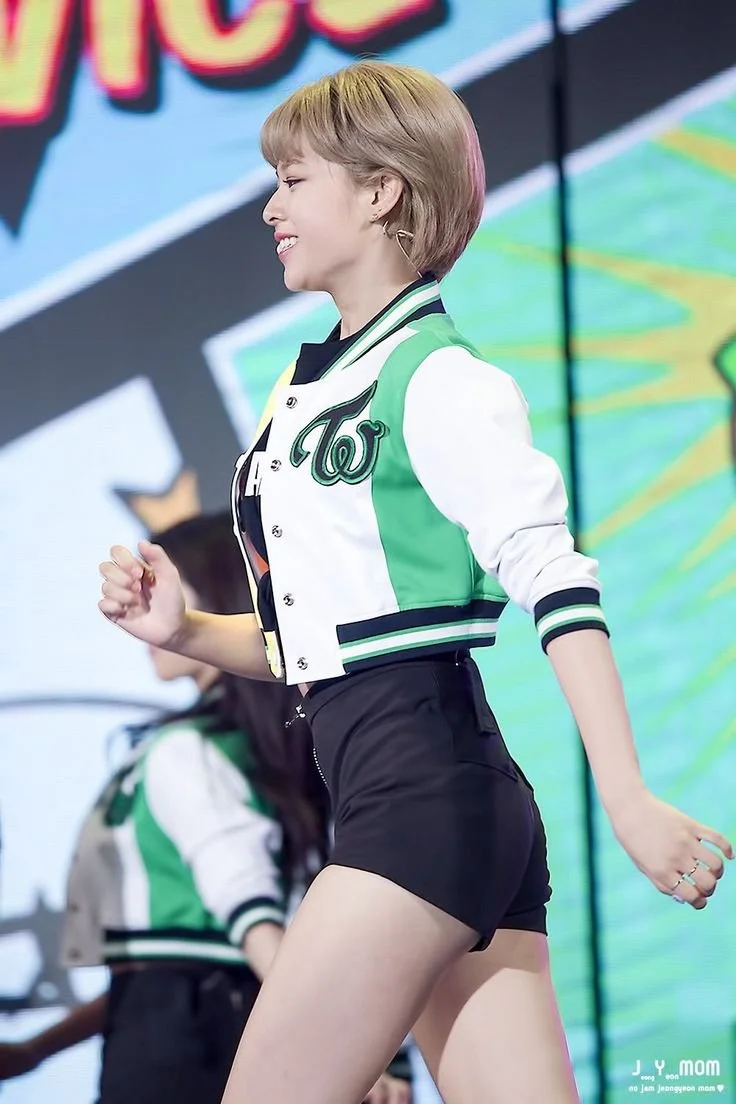 Random Idol (Kpop) Pictures 1 📷 image 5