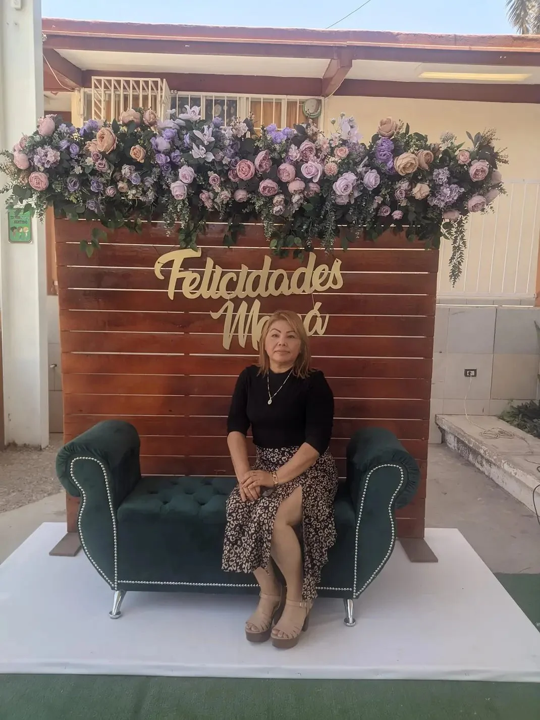 La rica señora Teresita main image