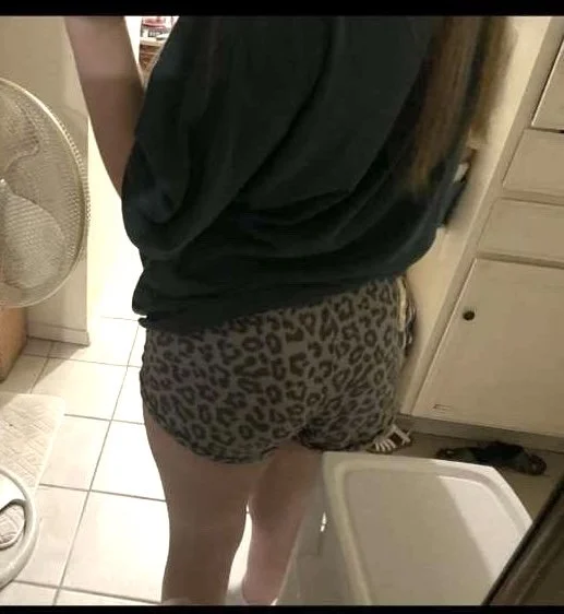 Cheerleader Latina gets fucked by step bro image 2