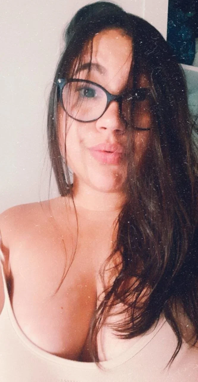 Gordinha perfeita e exibida - real vazados image 38