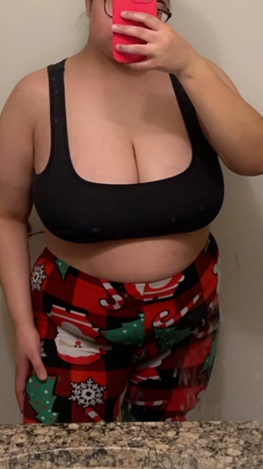 Latina image 7