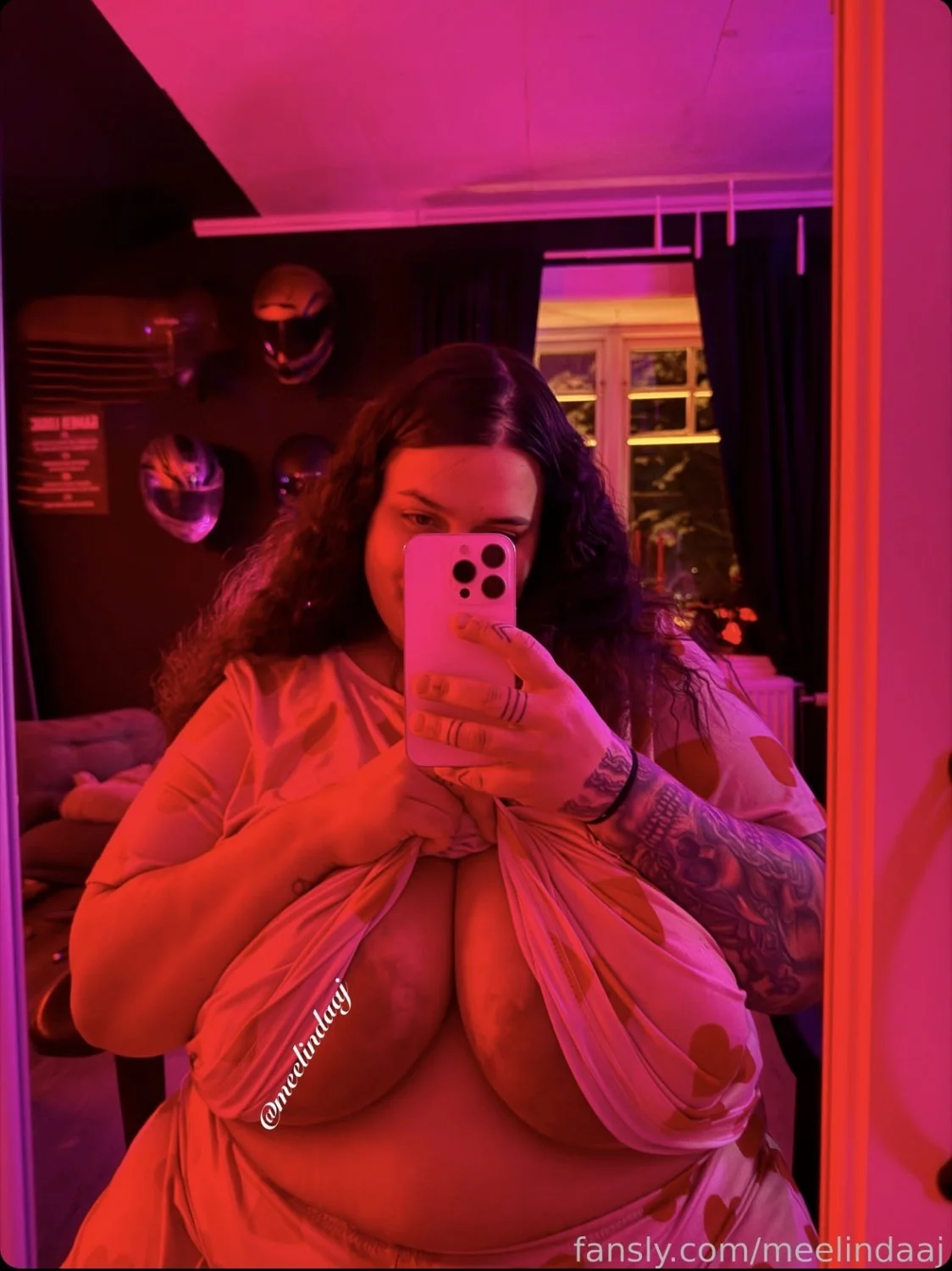 Behalf nipple teasers are getting old. She needs to revert back to her old ways image 6