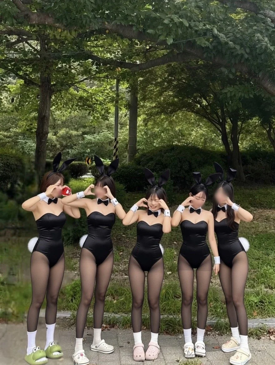 바니녀들 main image
