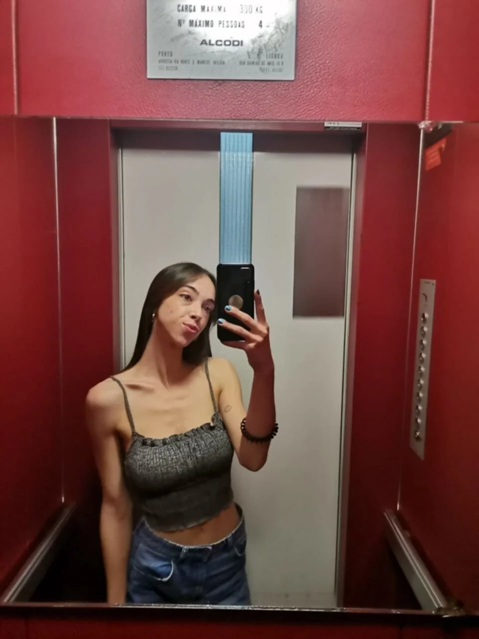 Sara e seus peitos grandes 🇵🇹 image 6