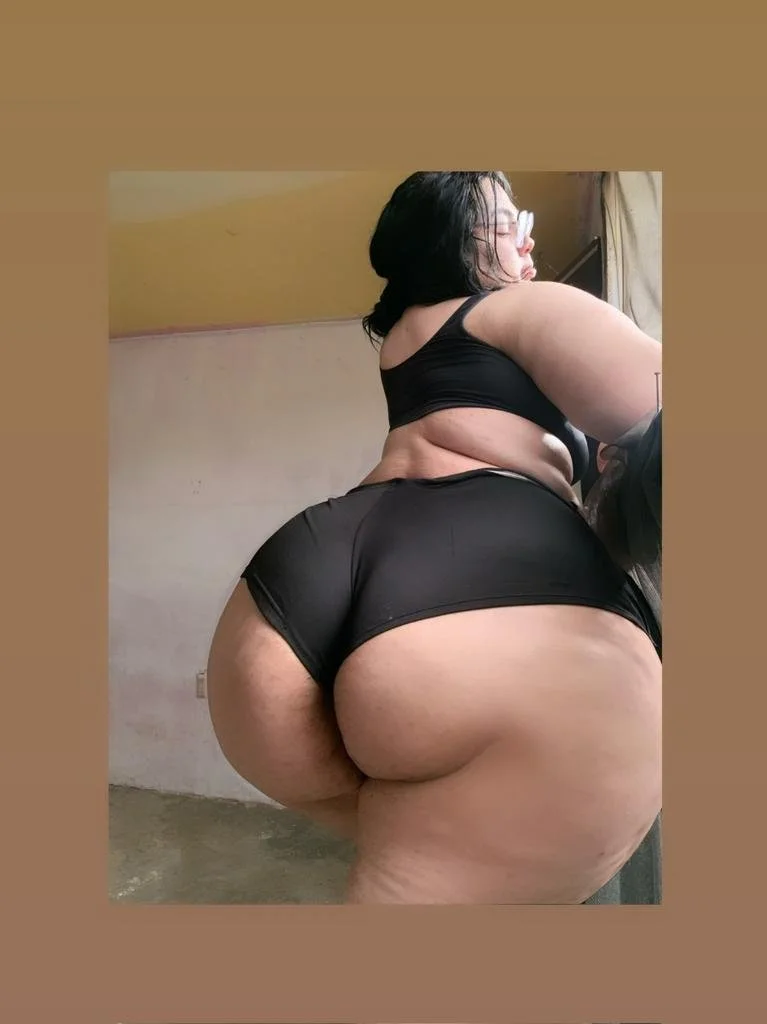 thickest bitch in the wrld image 12