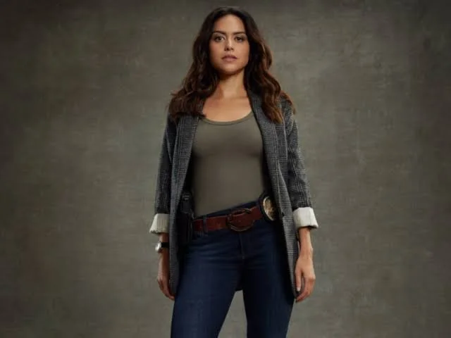 Alyssa Diaz Bare breasts image 5
