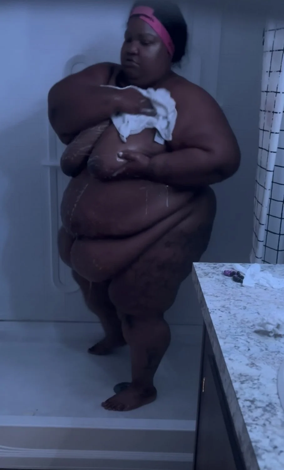 SSBBW MrzCupcakess88 Out the Vault image 11