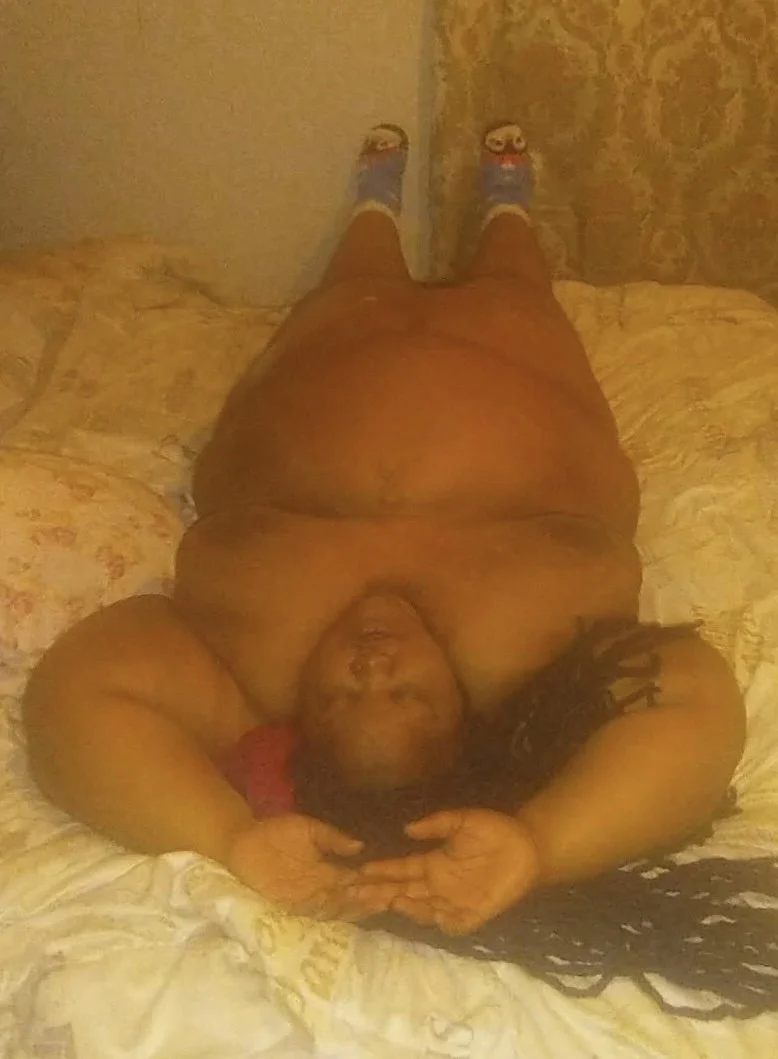 SSBBW MrzCupcakess88 Out the Vault image 14