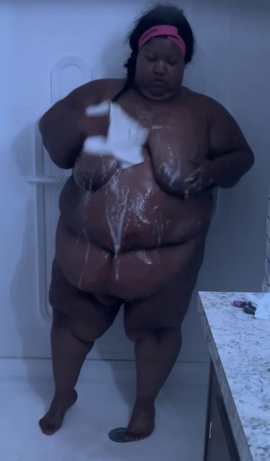 SSBBW MrzCupcakess88 Out the Vault image 8
