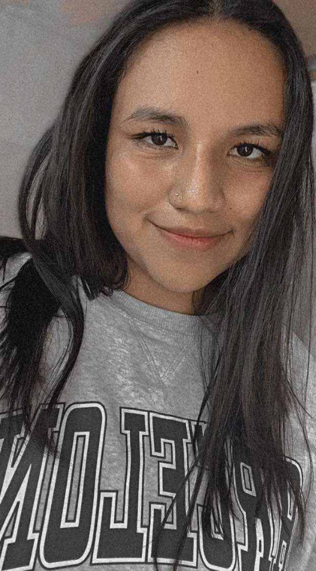 SHARING MY HOT GIRLFRIEND BECAUSE SHE'S TOO GOOD NOT TO SHOW OFF. main image