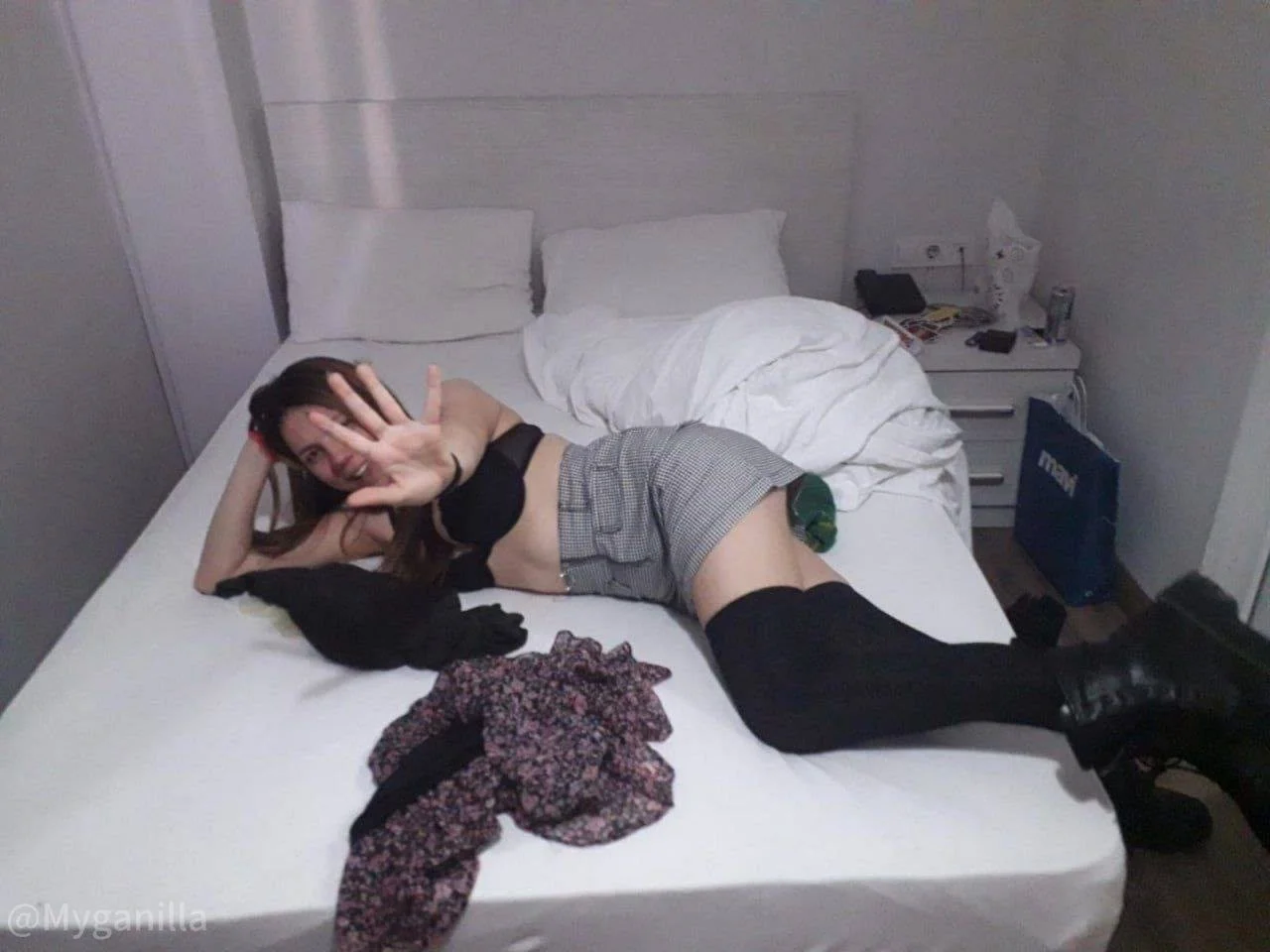 Beautiful Turkish girl fucked in a tent. image 19