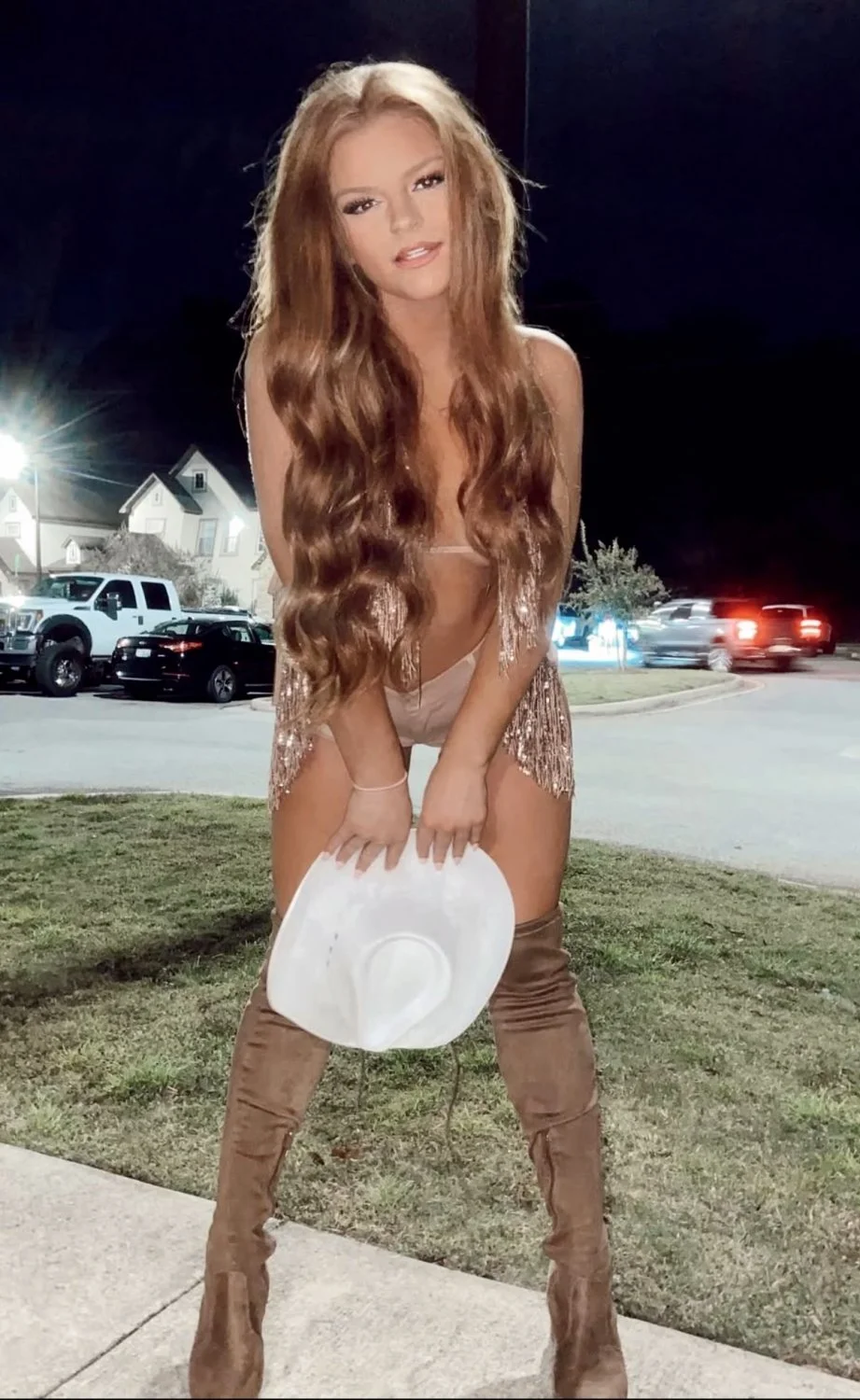 Sexy tan redhead college golfer with tight body image 5