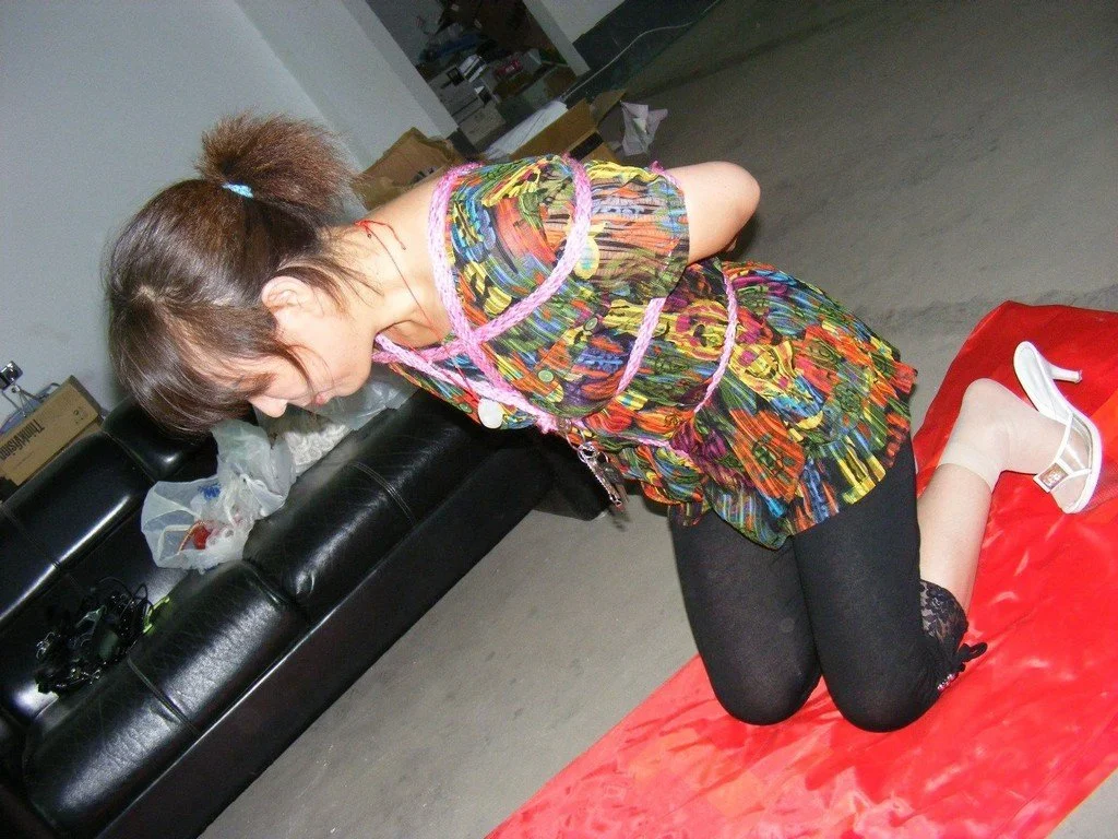 Chinese amateur milf 43 image 20