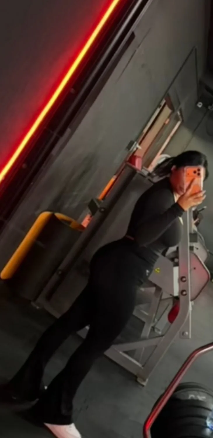 Girl puta del Gym sabrosa image 10