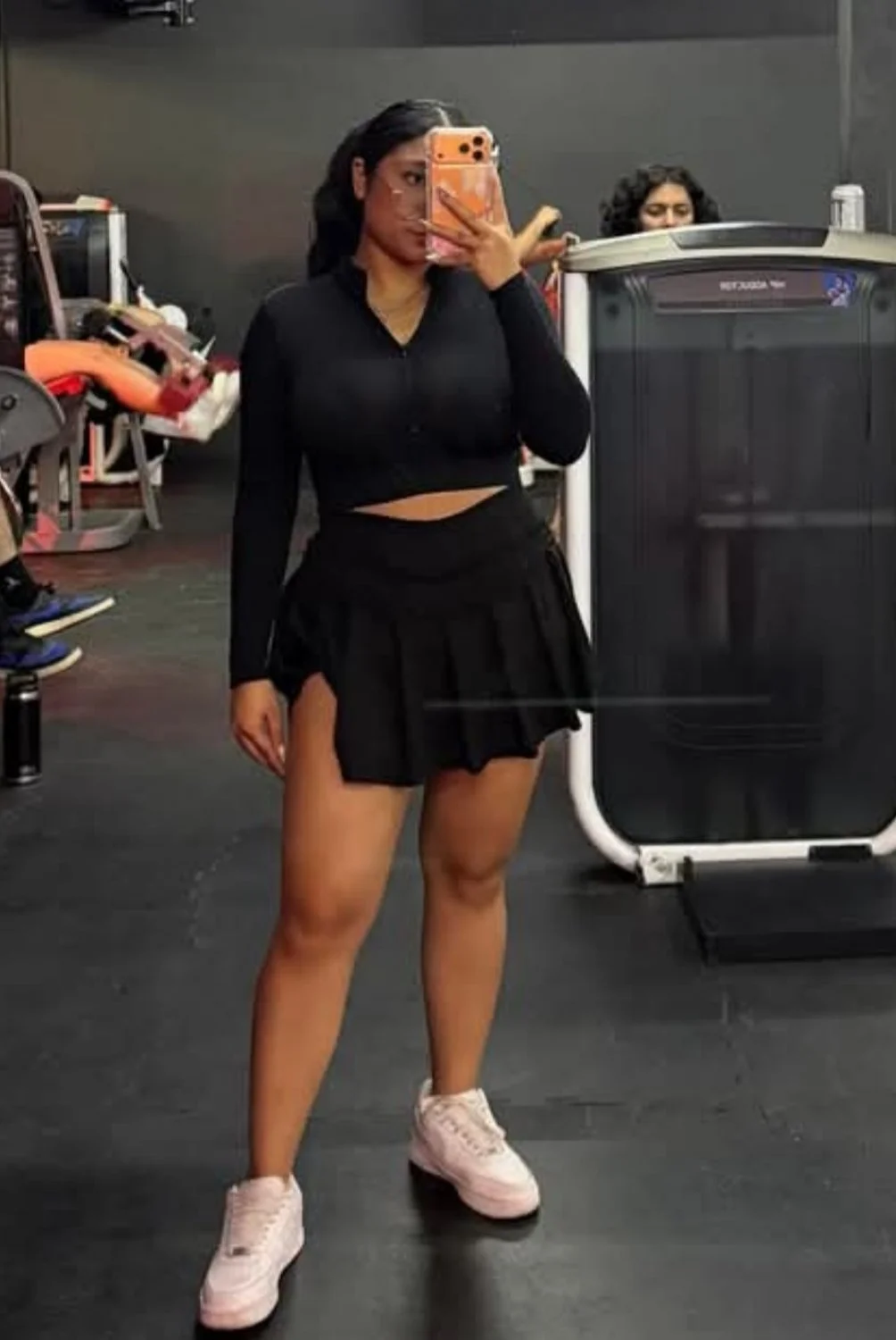 Girl puta del Gym sabrosa image 11