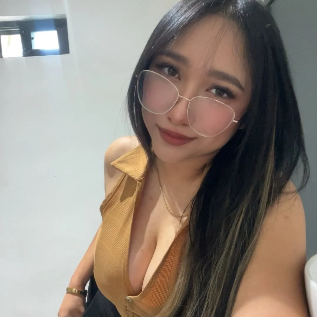 Girl puta del Gym sabrosa image 19