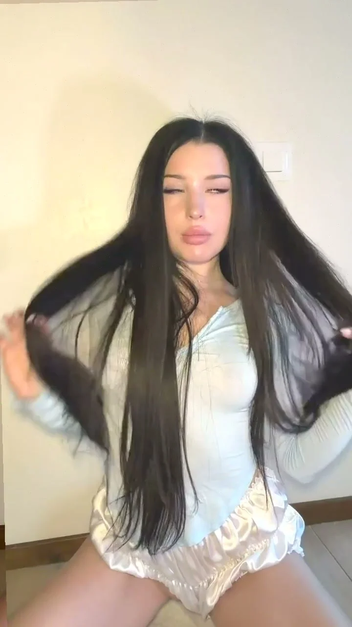 🔞 wild big ass cumming hard tight pussy cum dripping 🫦🍑 See my OF image 2