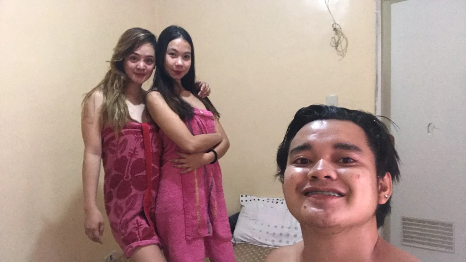VIDJAKOL WITH FRIENDS #3 (PINAY) image 16