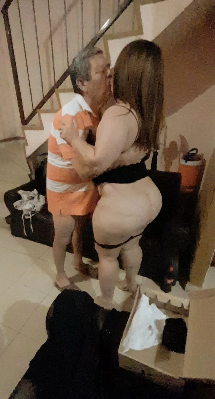 Gorda sucia cogiendo con viejos 🔥 image 30