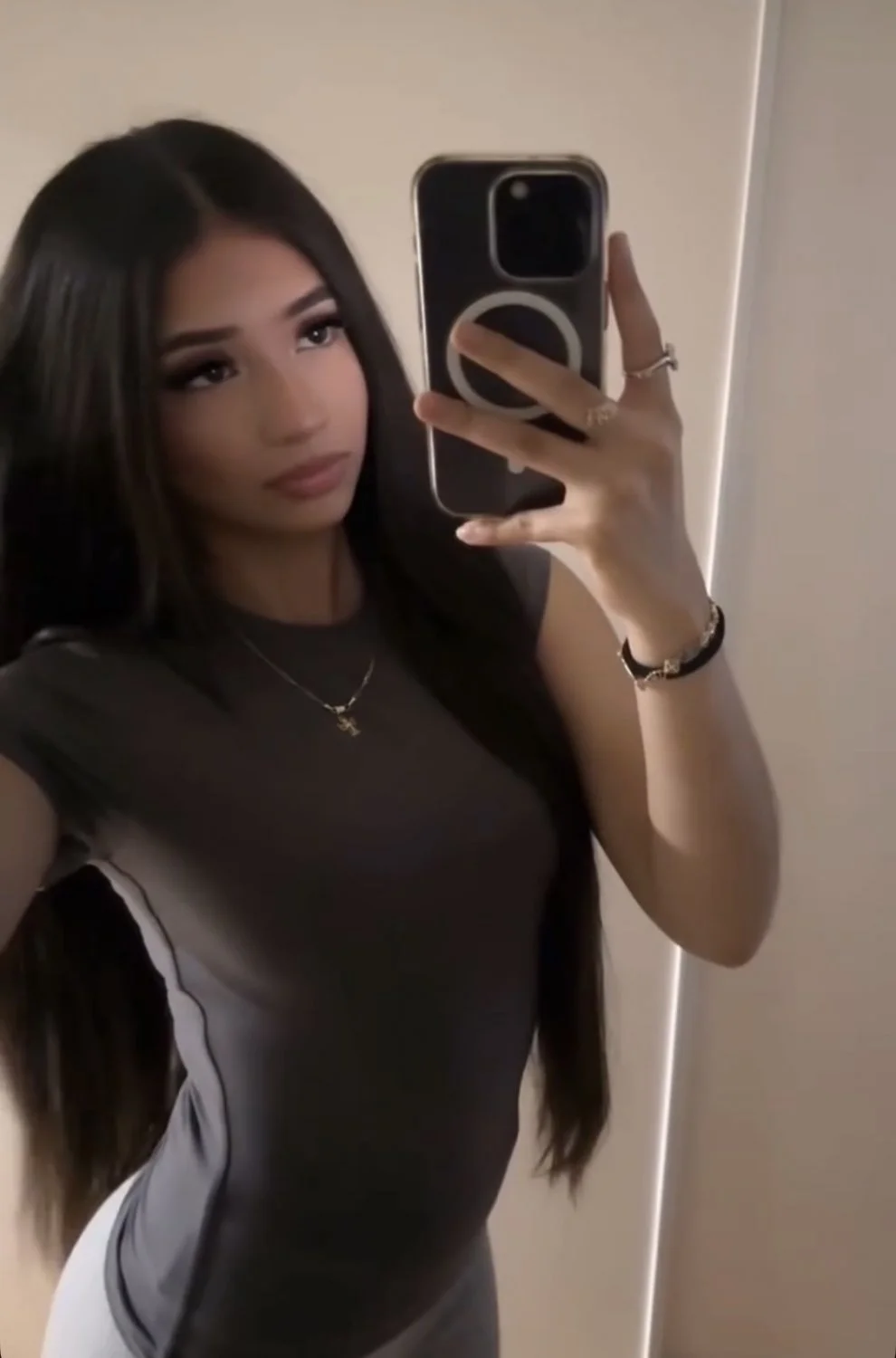 Latina Teen Gym Rat image 11