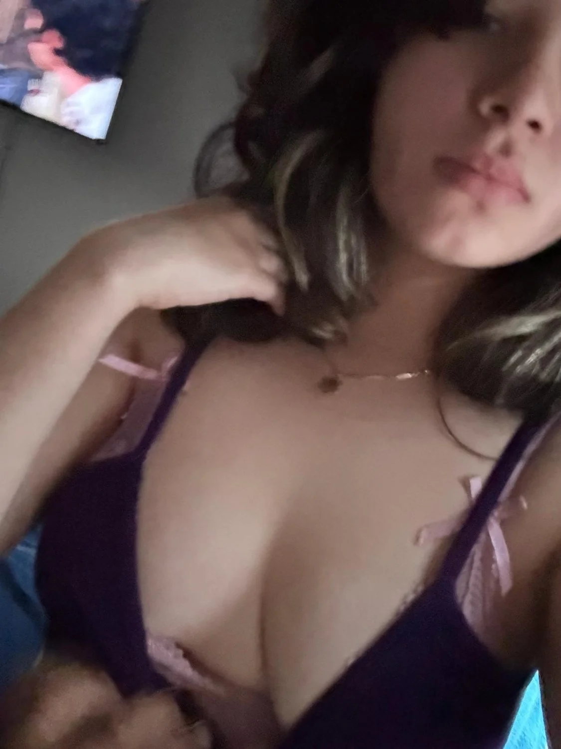 Deliciosas tetas de zorra image 21