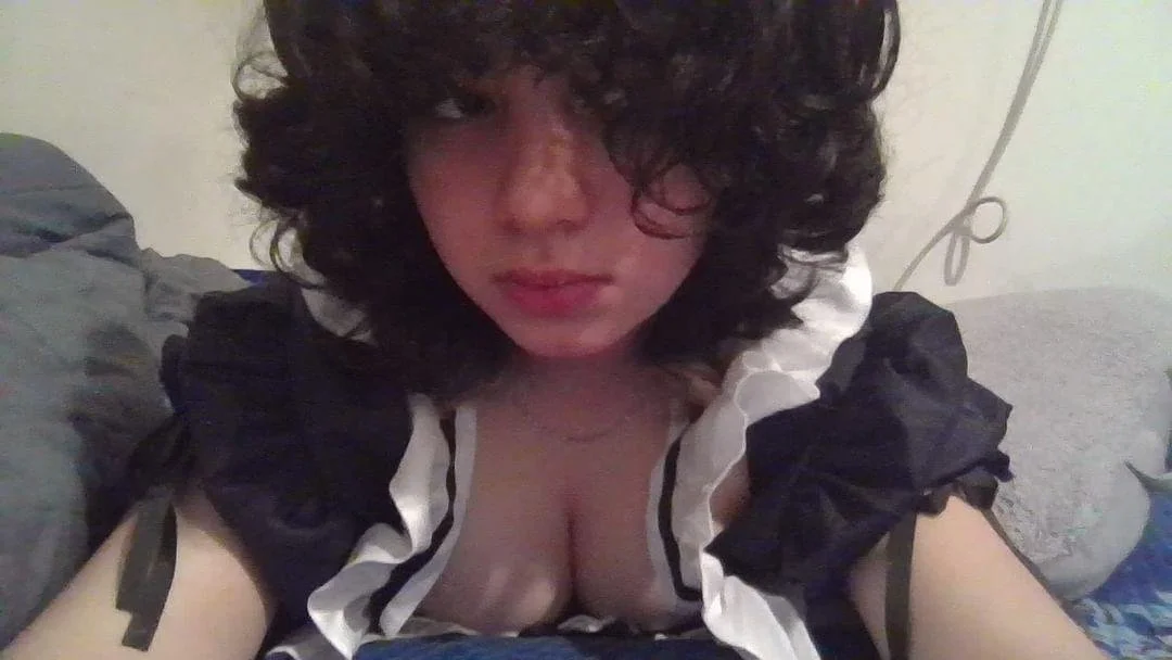 Deliciosas tetas de zorra image 6