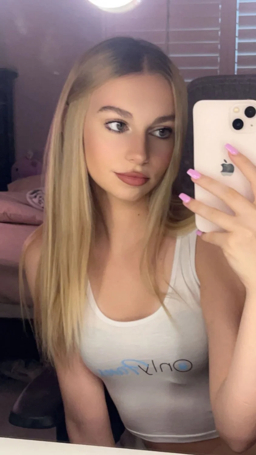 petite blonde webslut image 28