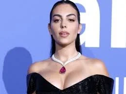 Georgina Rodríguez la más puta de todo el mundo image 3