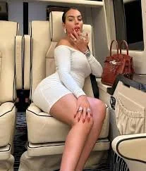 Georgina Rodríguez la más puta de todo el mundo image 6